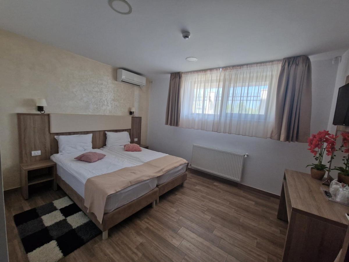 Valurile Mării Vama - Veche Hotel Vama Veche Exterior foto
