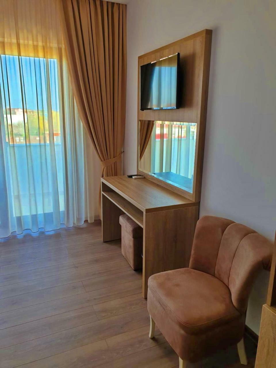 Valurile Mării Vama - Veche Hotel Vama Veche Exterior foto