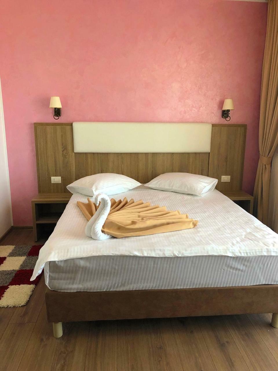 Valurile Mării Vama - Veche Hotel Vama Veche Exterior foto