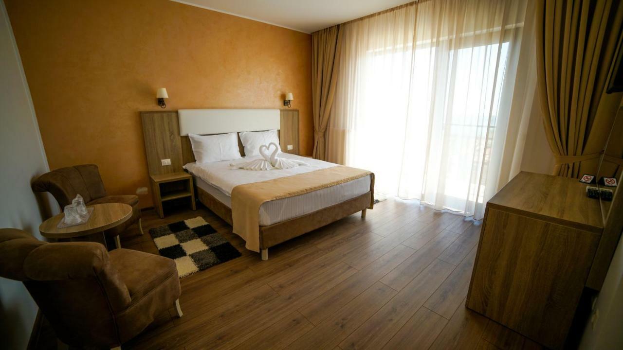Valurile Mării Vama - Veche Hotel Vama Veche Exterior foto